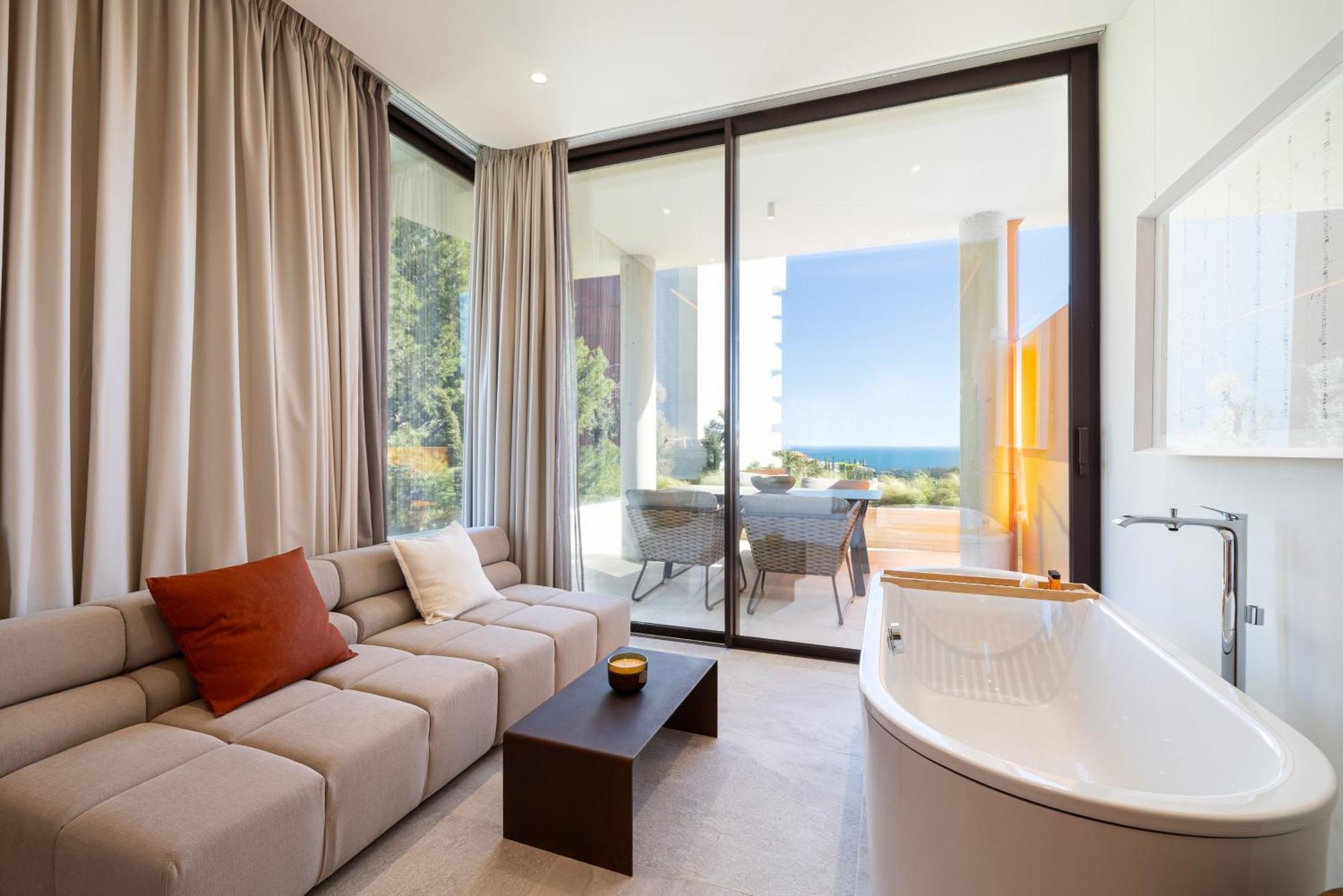 Leiro Residences - Preferred Hotels & Resorts Fuengirola Esterno foto